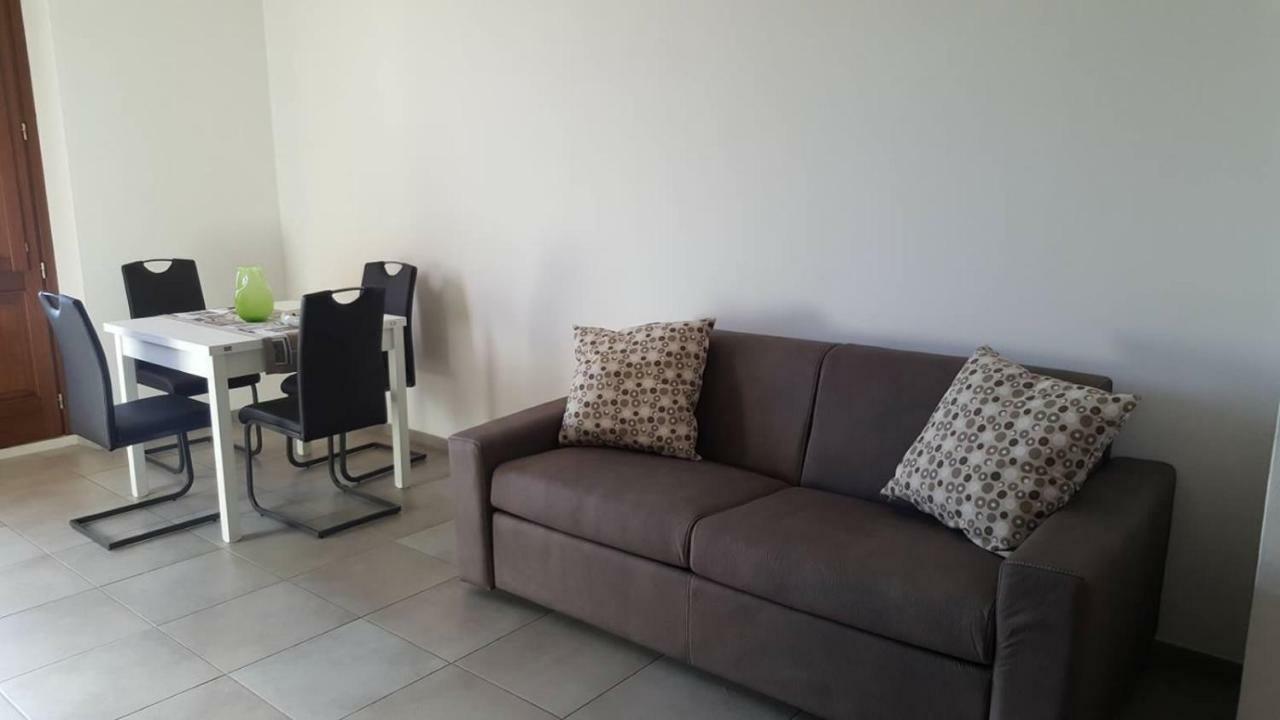 Giuly Home One Càbras Eksteriør bilde